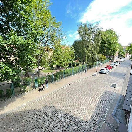 Yourapart Straganiarska Z Parkingiem Gdańsk Eksteriør bilde